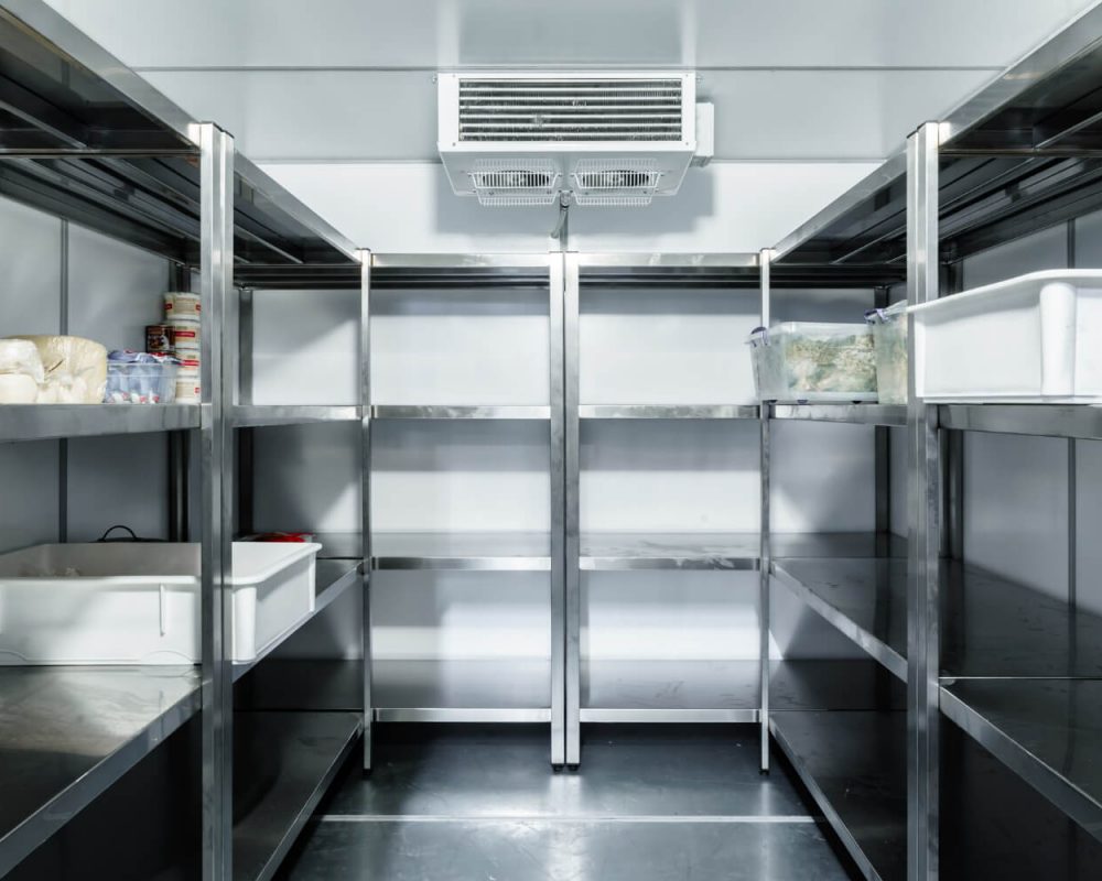 refrigerator-chamber-with-steel-shelves-restaurant-close-up (1)